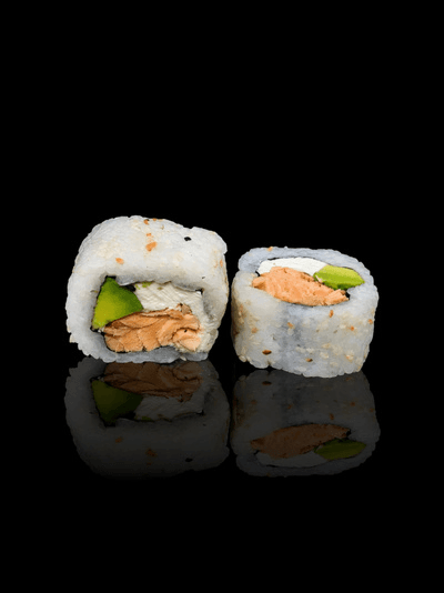 Miki Roll: salmón cocido, palta y queso